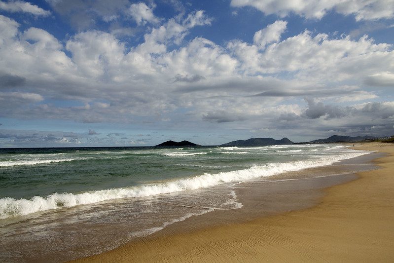 Melhores praias para conhecer em Florianópolis - Praia do Campeche